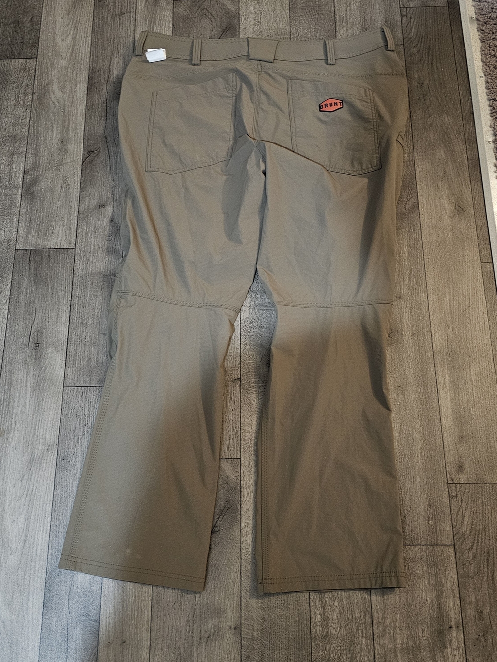 BRUNT Men's Cargo Pants in Olive/Taupe with Utility Pockets Size 40 X32 {Bx8} - Picture 7 of 9
